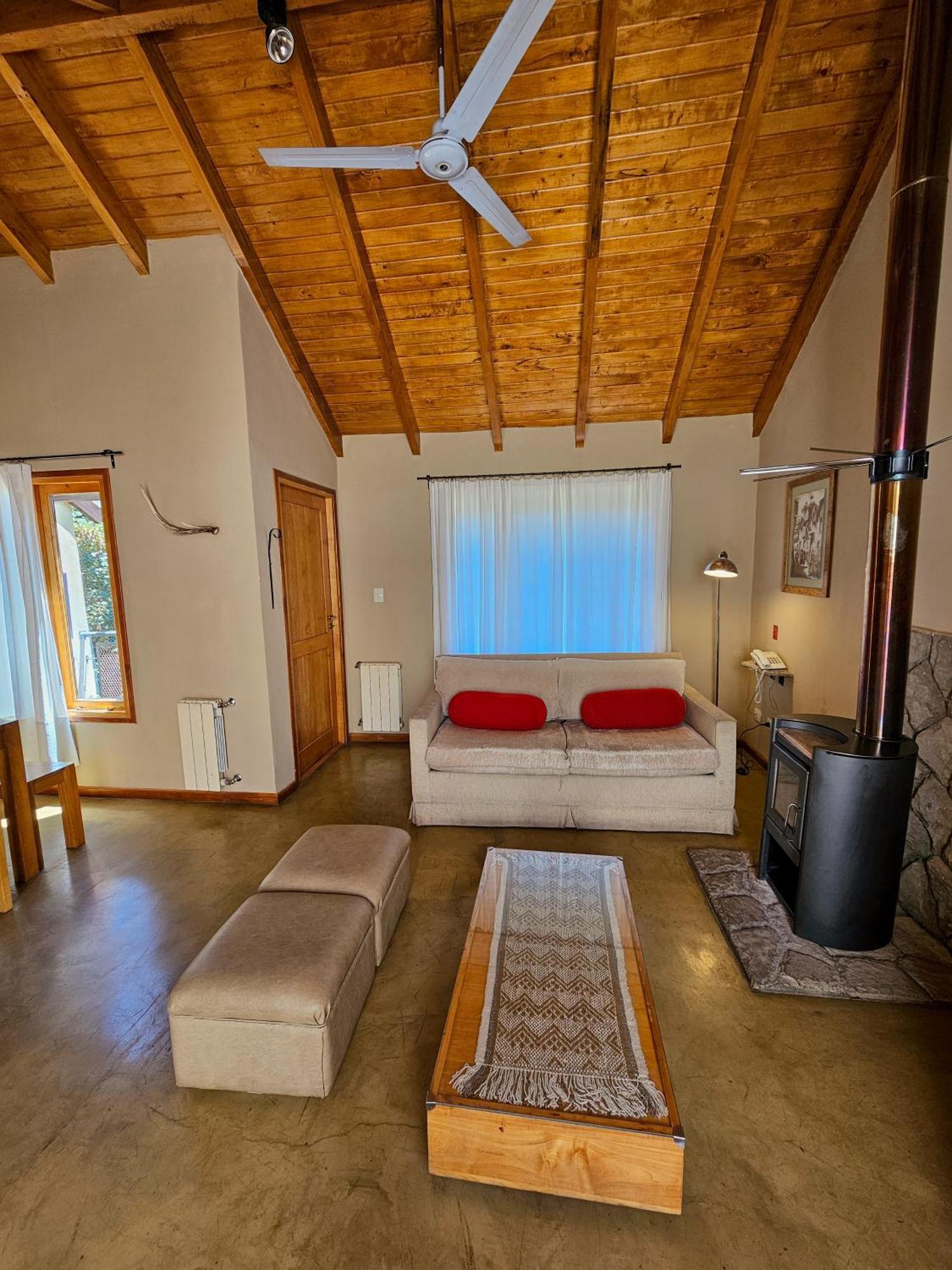 Das Rosenhaus Apart Hotel By Rosas Blancas San Martín de los Andes 객실 사진